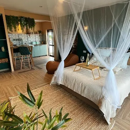 Lovin Luxury Romantic With Jacuzzi Διαμέρισμα Αλμπουφέιρα