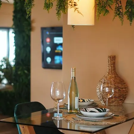 Lovin Luxury Romantic With Jacuzzi * Albufeira