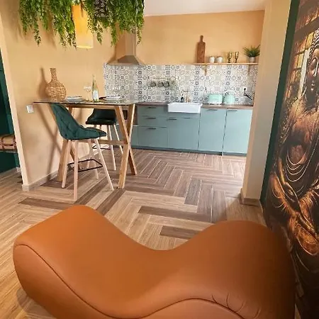 Lovin Luxury Romantic With Jacuzzi Appartement *